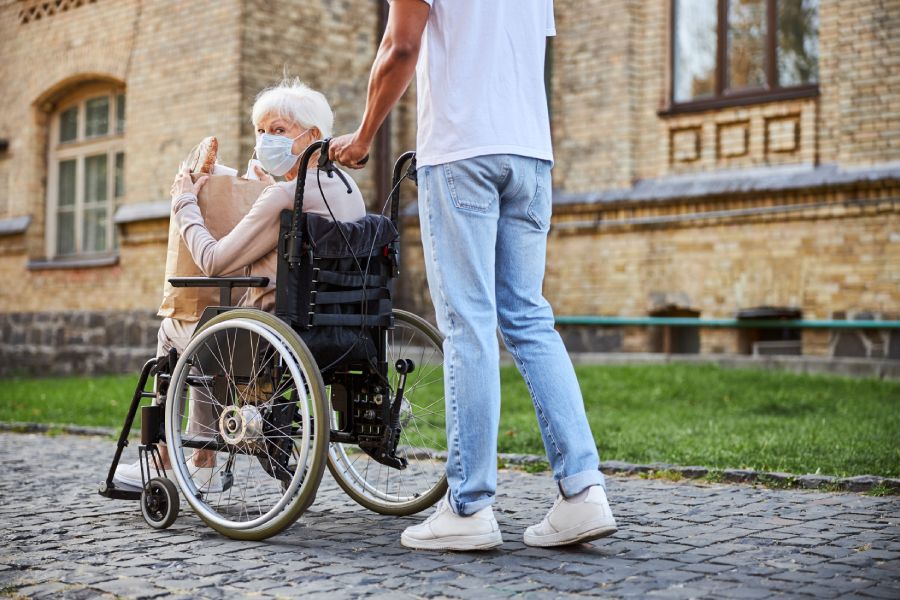 How caregivers can establish bonding with Elders?
